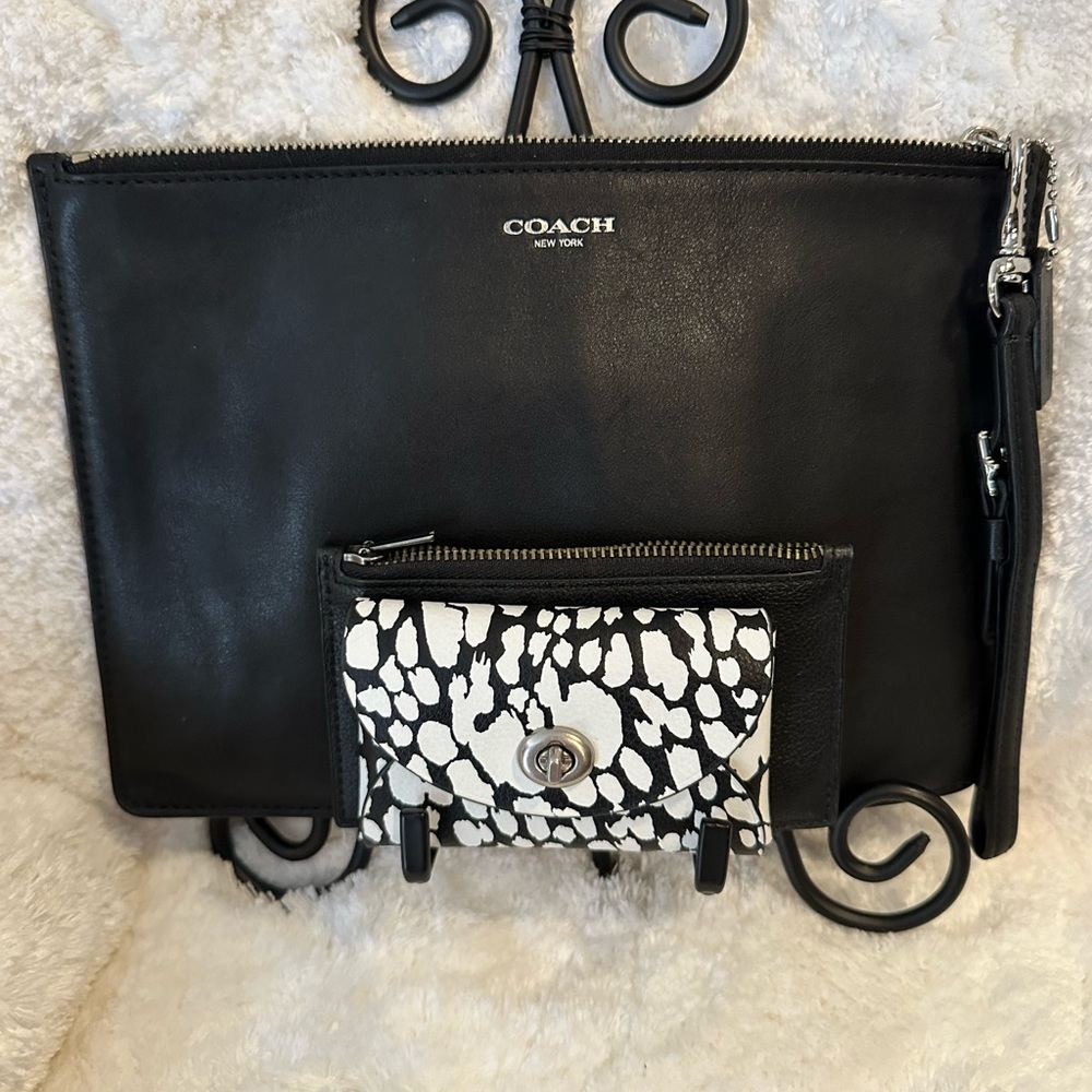 3 Coach Leather Pieces/ Pouch / Card Holders